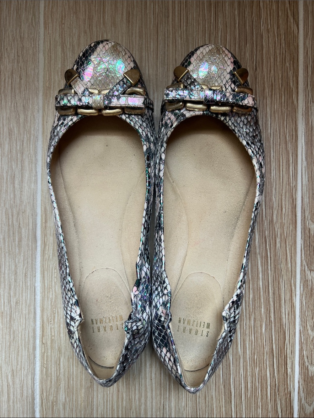 Stuart Weitzman Iridescent Snake-Print Ballet Flats with Bow